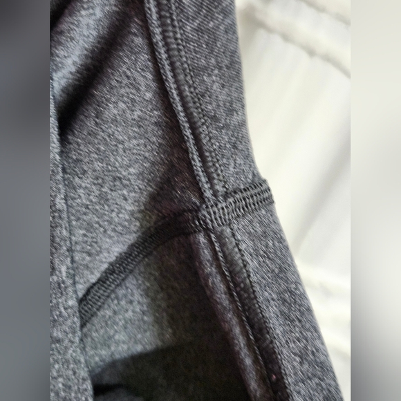 Great Condition, Men's Gray Lululemon Workout/lounge Sweat pants. Size Large. - Picture 10 of 13